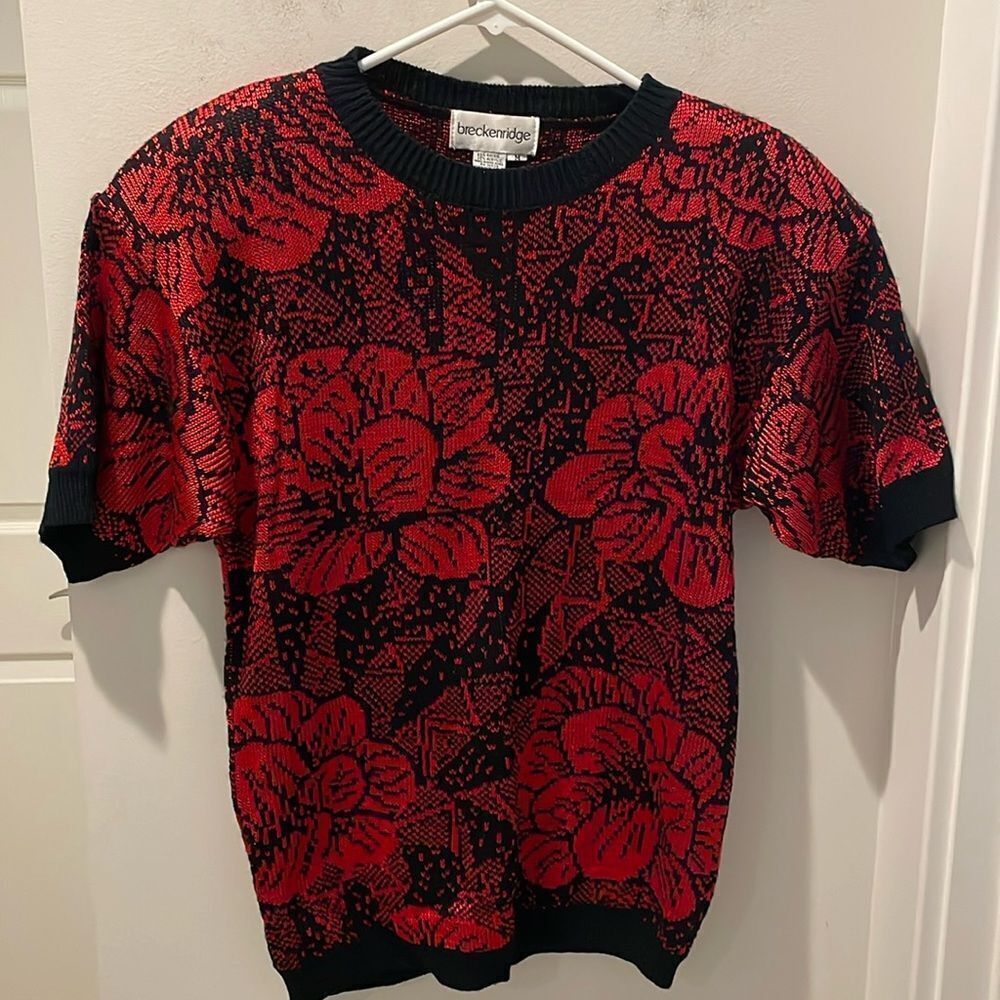Breckenridge Short Sleeve Vintage Sweater Rose pattern Size medium